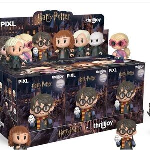 Thrill PiXL Harry Potter Collectible Figures
Complete set!
In original box!